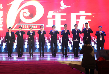 �𱬴��v�����s��Ӣ�o��Ұ�������