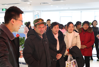 �íh(hu��n)�����ù�������ĸ�������T����ĸ���^�𱬾W(w��ng)��