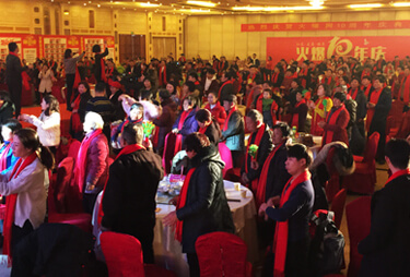 ����M(m��n)���F(tu��n)�A��(li��n)�g�����x�𱬾W(w��ng)��λ���L(zh��ng)����֧����